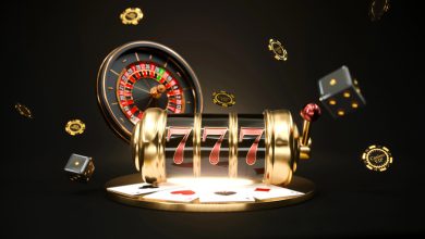 A vibrant slot machine and a roulette wheel, symbolizing the thrill of online gaming at 7Slots Güncel