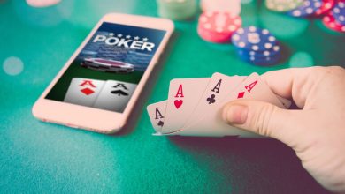 A no-deposit casino in operation on a mobile phone
