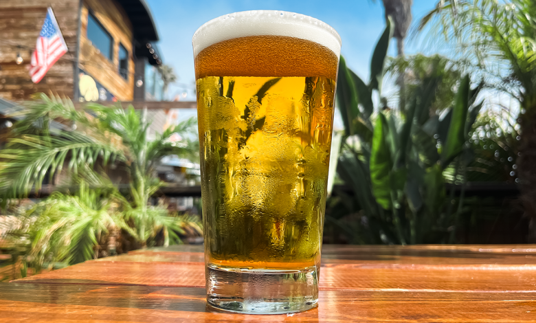 PB AleHouse Beach Buzz Blonde