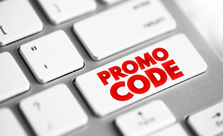 Man gaming on PC with beer and snacks, representing Bandit.Camp promo code and deposit bonus offer.