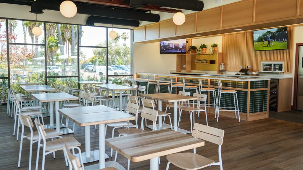 Harland Brewing The Clubhouse dining room 