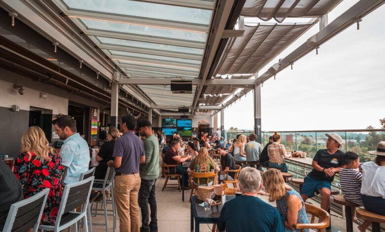 Del Mar Highlands Brewer's Deck